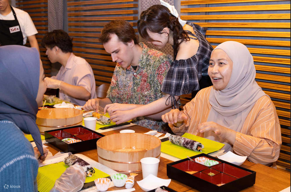 Best Sushi Making Class in Tokyo: Sushi Making Class Shibuya