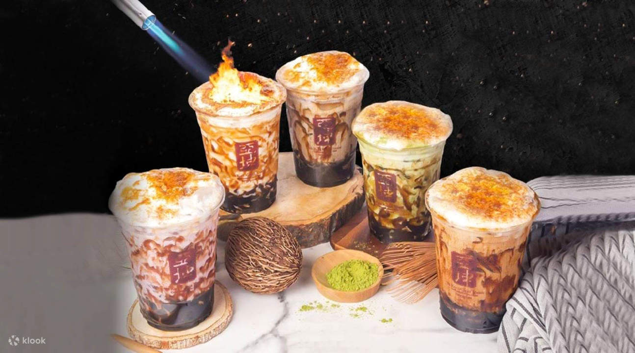 Milk Tea and Kaya Toast with Ya Kun Coffee & Toast in Bangkok