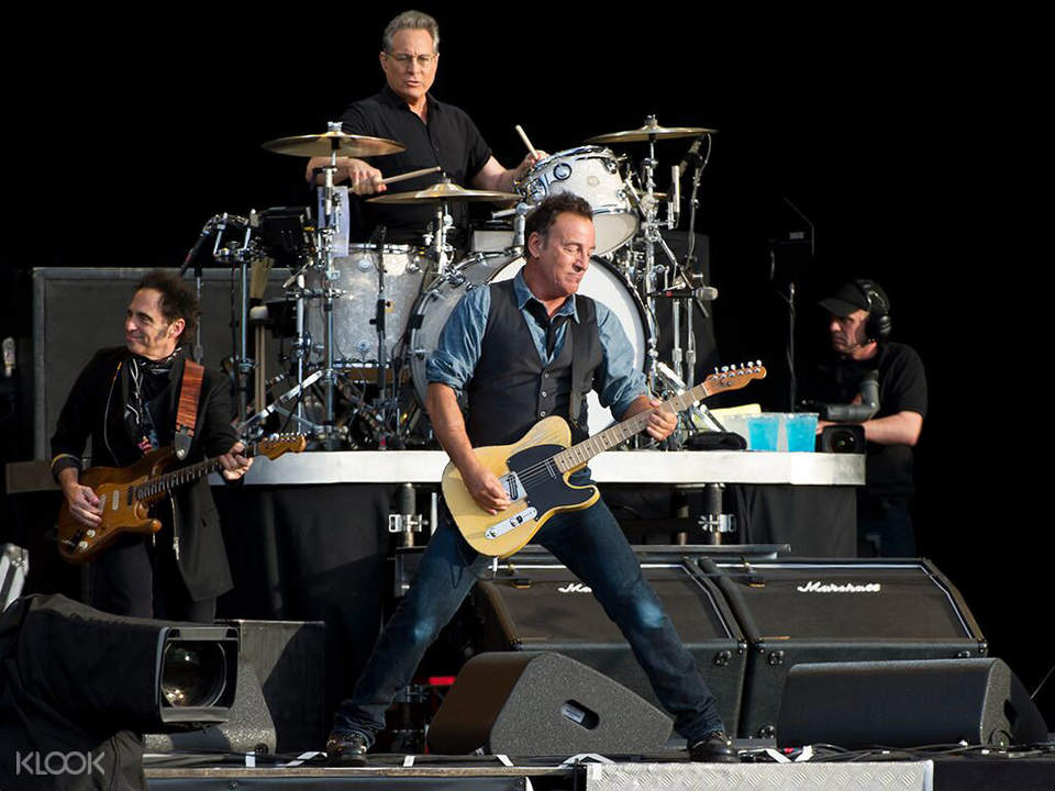 Hard Rock Cafe Meal Voucher in Universal Boulevard, Orlando, USA