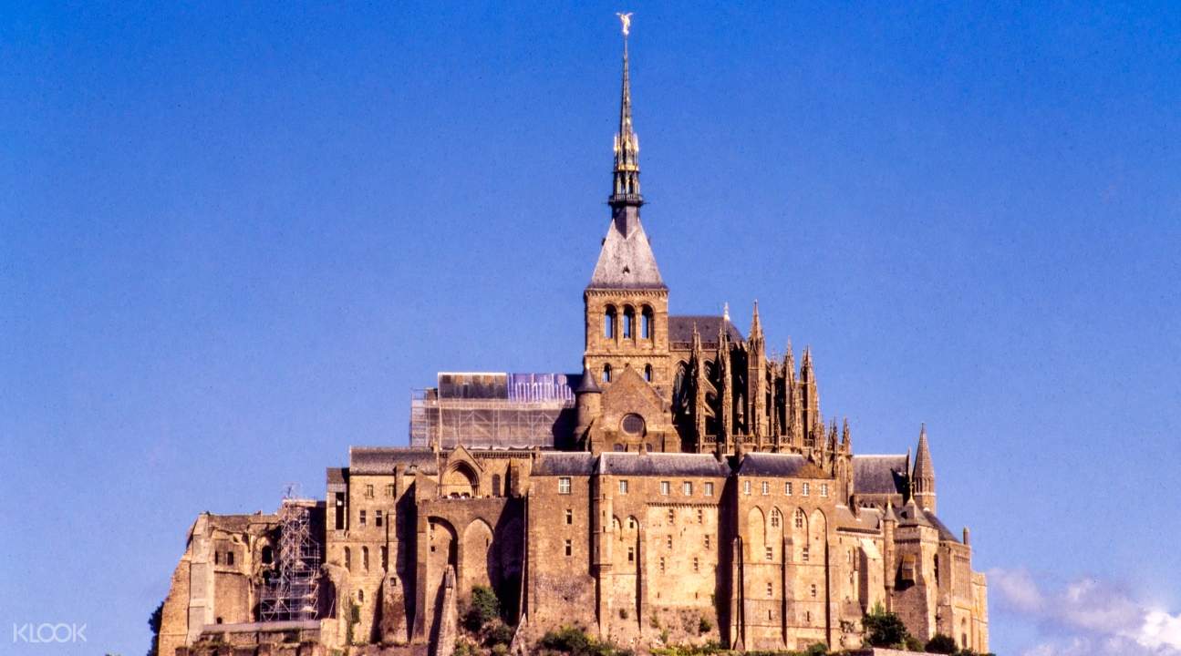 mont st michel and chartres