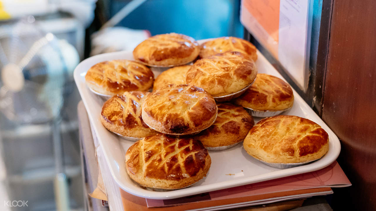 Tai Cheong Bakery Egg Tart Set in Central and Tsim Sha Tsui, Hong Kong