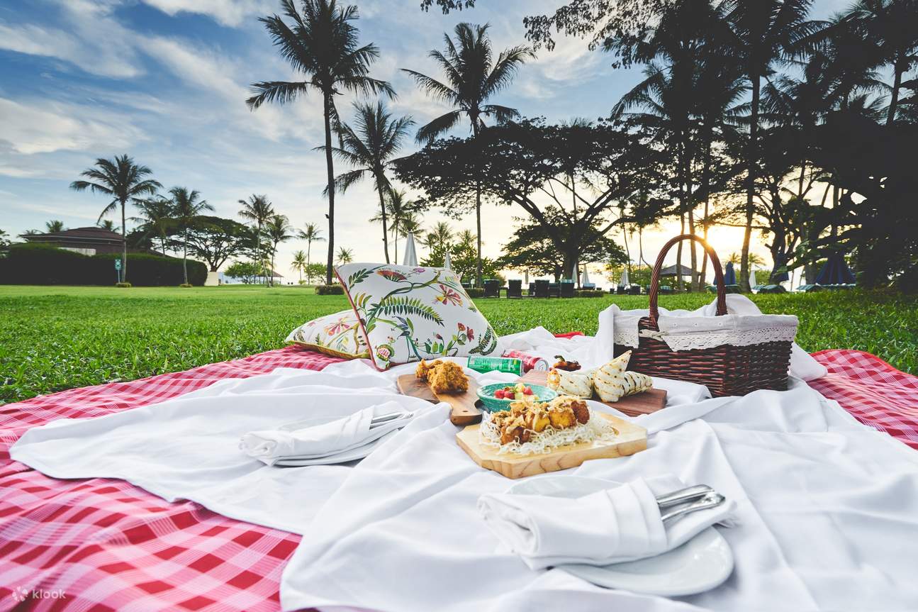 Lobby Lounge in Shangri La Rasa Ria