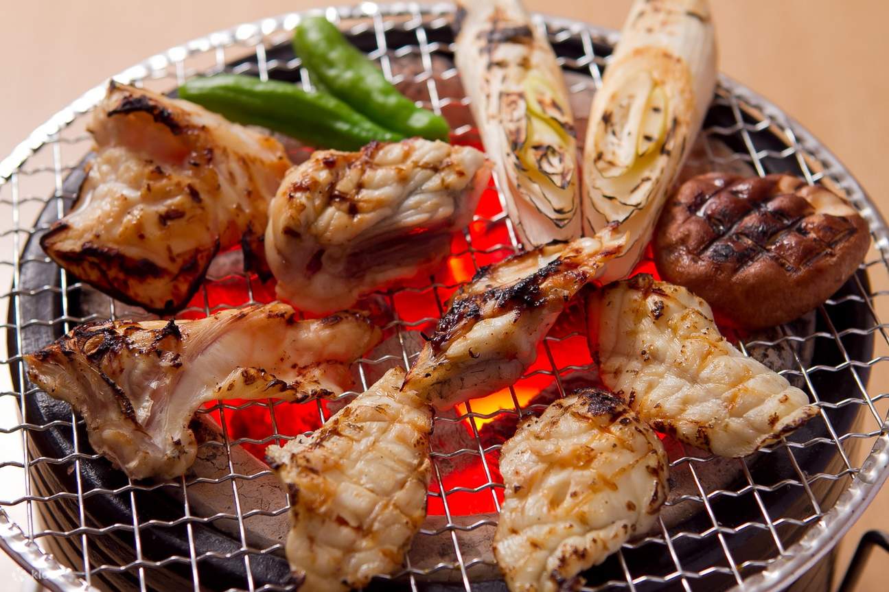 ร้านอาหารโทระฟุกุ เท (Torafugu Tei) โตเกียว (Tokyo) ประเทศญี่ปุ่น (Japan)