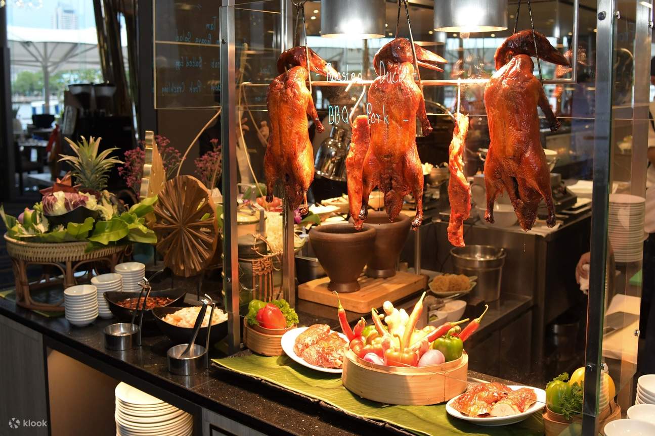 Seafood Splash Buffet in Chatrium Hotel Riverside Bangkok