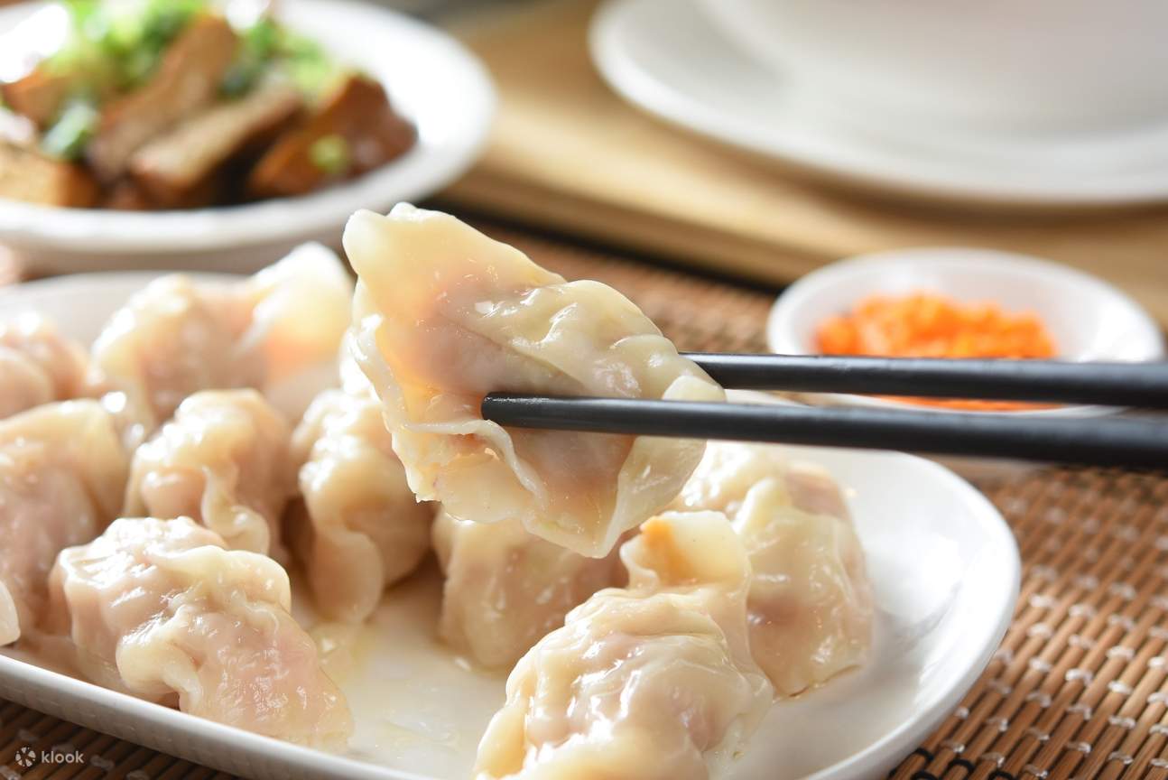 Jiuzhai Chuanwei Noodle Restaurant at Shandao Temple Station, Taipei