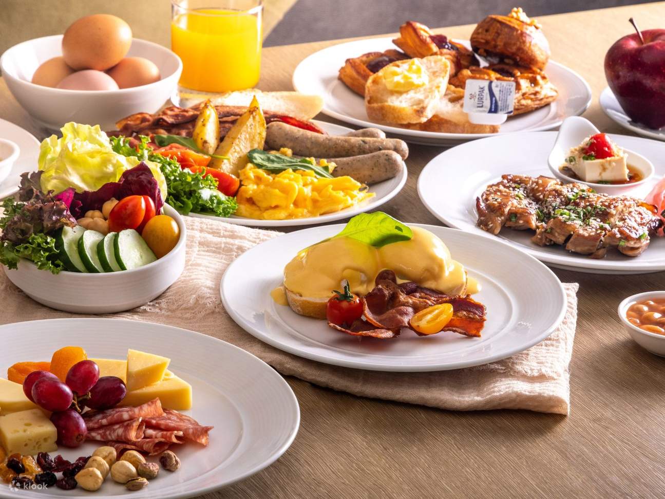 Breakfast Buffet and Lunch Set with unlimited coffee or tea at Plate