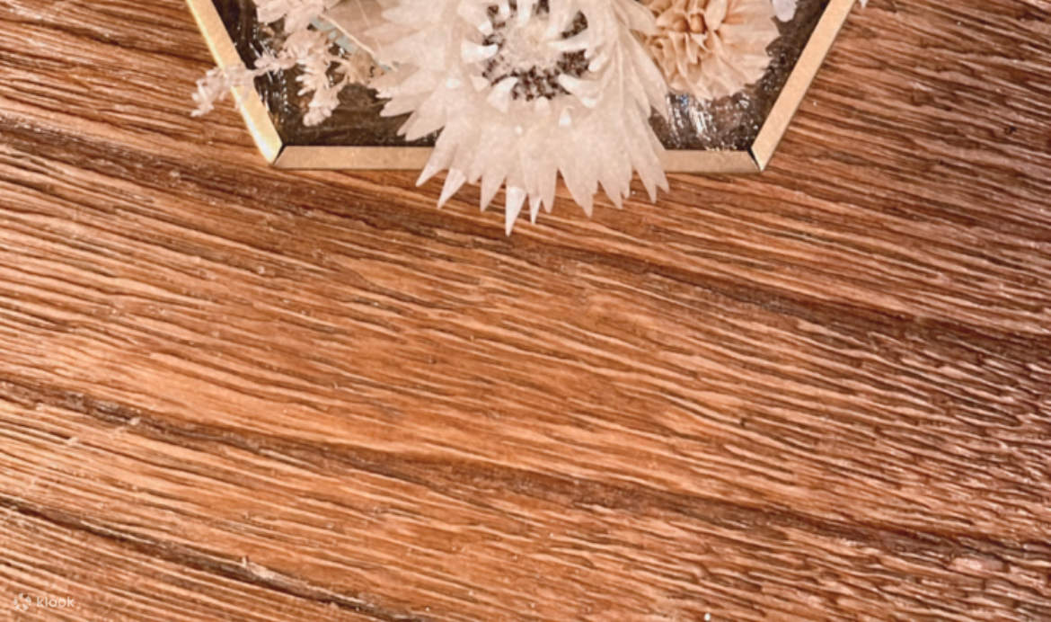 Taipei Dried Flower Fragrance Candle Treasure Box & Dried Flower