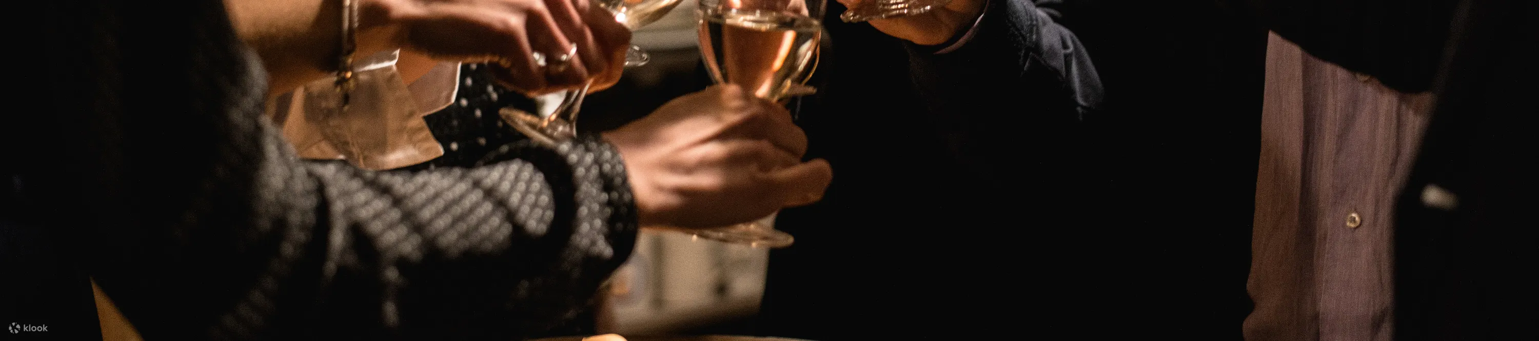 隐秘酒窖品酒体验