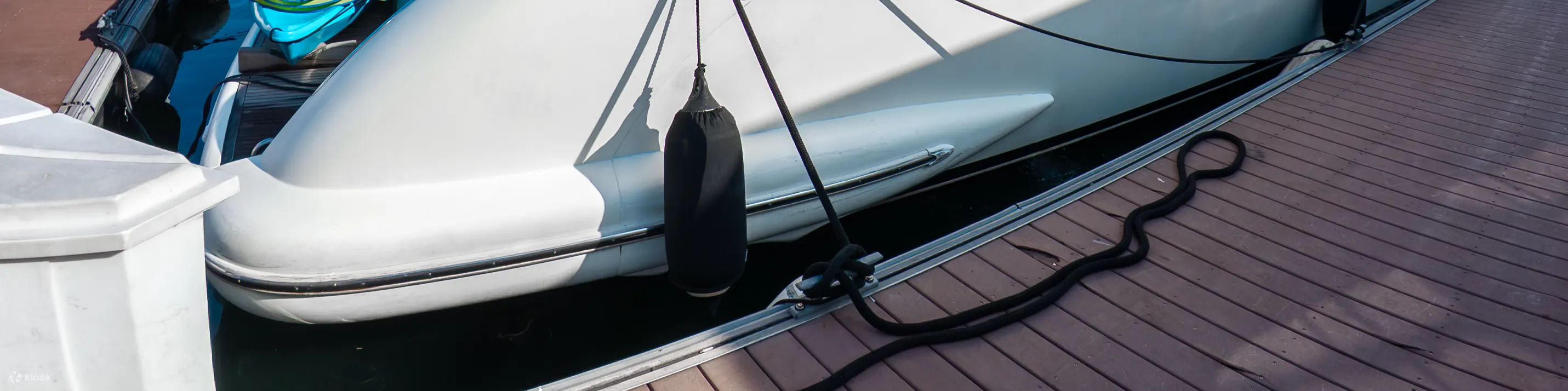 新加坡私人 Zen Sea 3 豪华游艇租借（Zenithyachtcharters 提供）