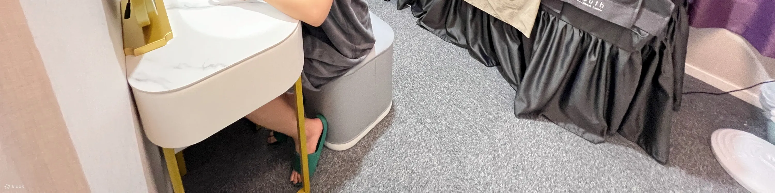 安静宽敞卫生的独立房间，让你全身心放松，享受专业的按摩和护肤体验 (荃湾店)
