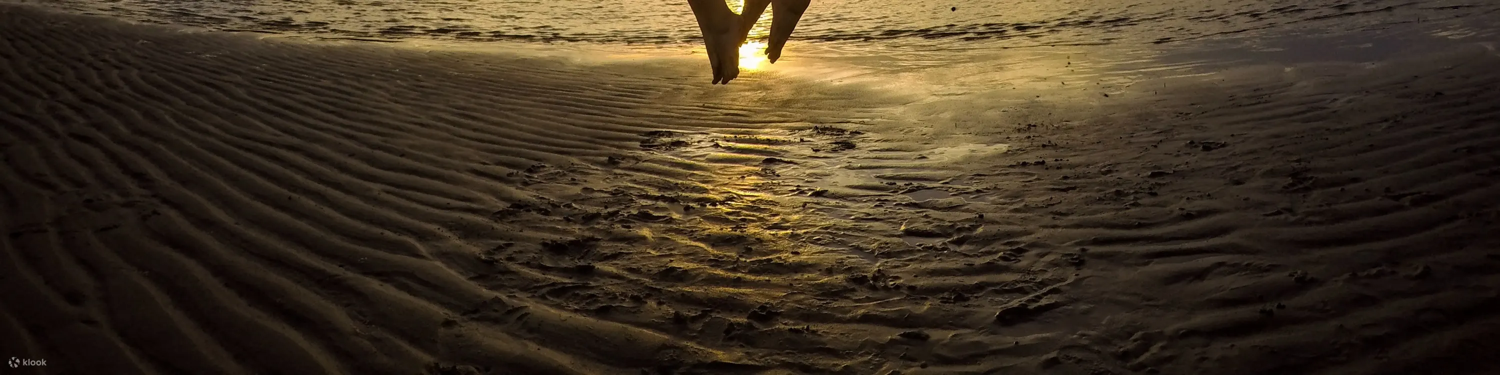 love posture at kawa kawa river