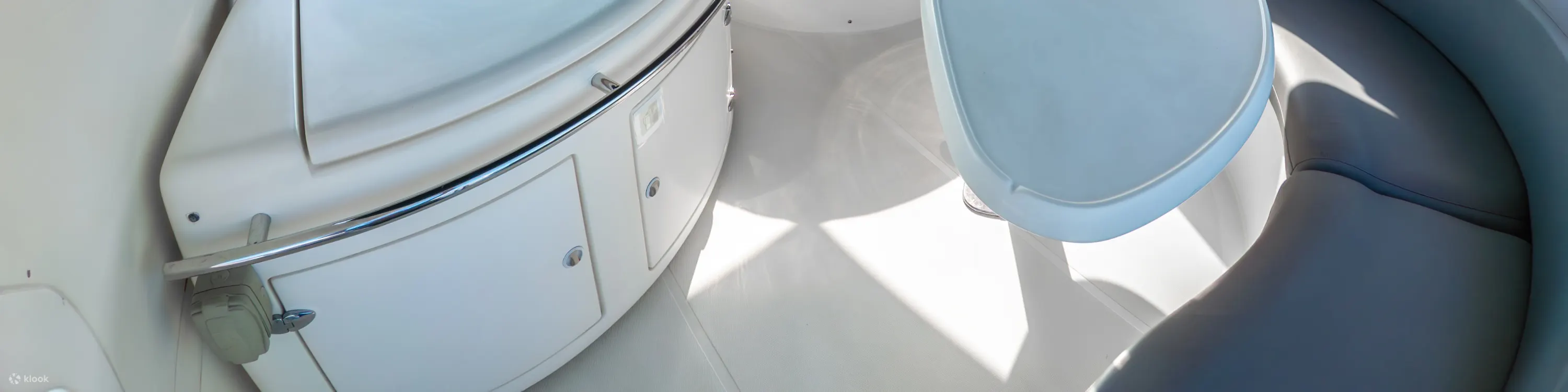 新加坡私人 Zen Sea 3 豪华游艇租借（Zenithyachtcharters 提供）