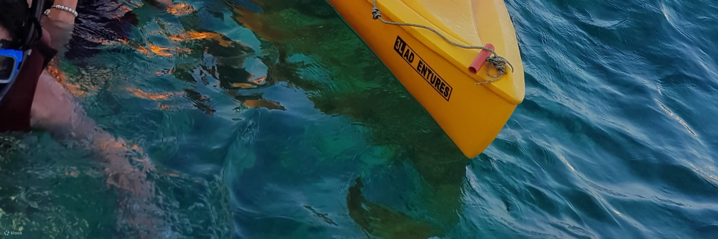 kayak in bora