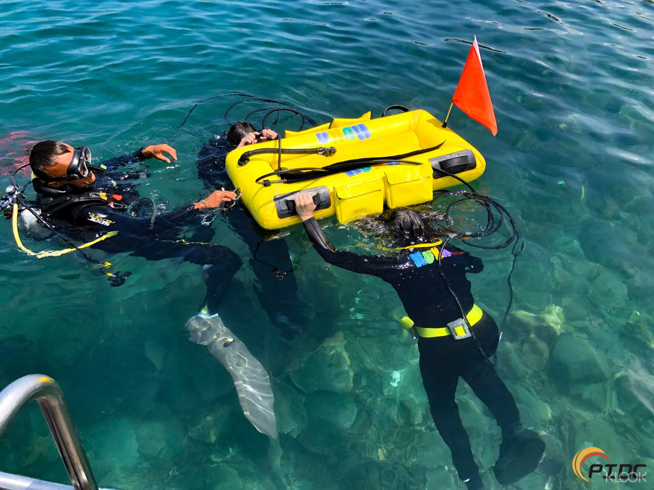 HUKA潛水體驗：專業教練帶領，一對二專屬教學