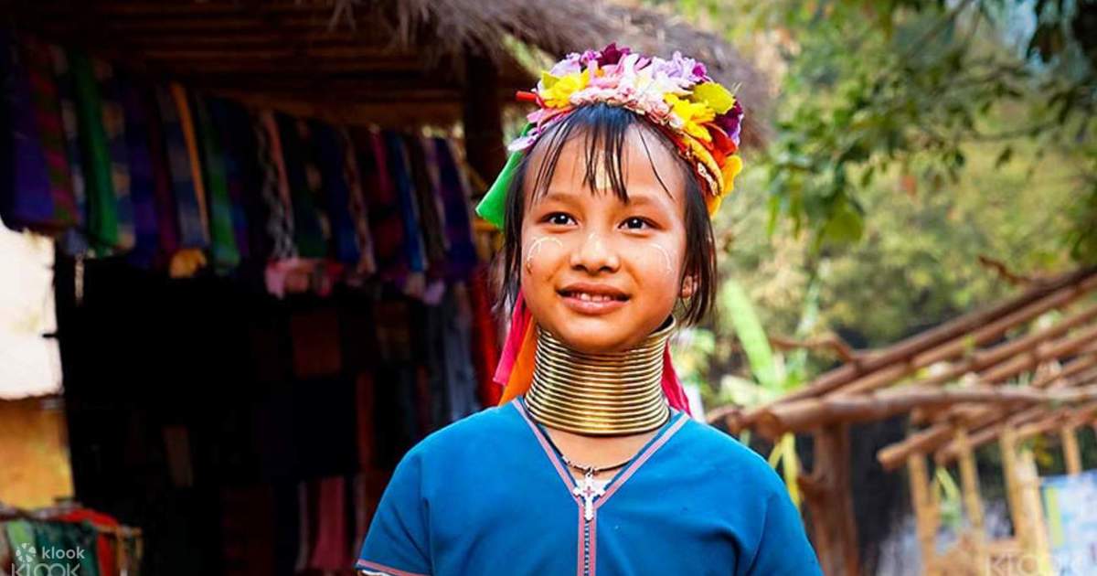 Chiang Mai Hill Tribes Trekking Chiang Dao Cave and Karen Village in One Day