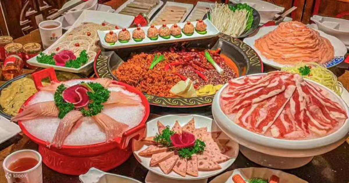 成都《盛世錦官城火鍋》食べ放題