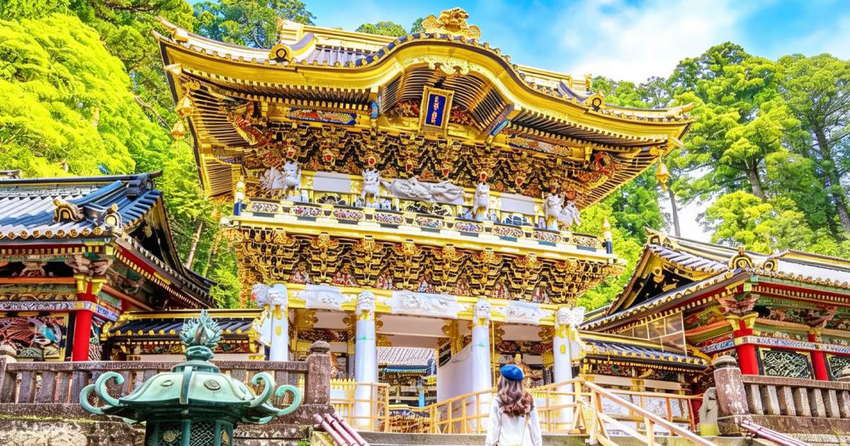 Toshogu Shrine, Iroha Mountain Trail, Lake Chuzenji, and Kegon