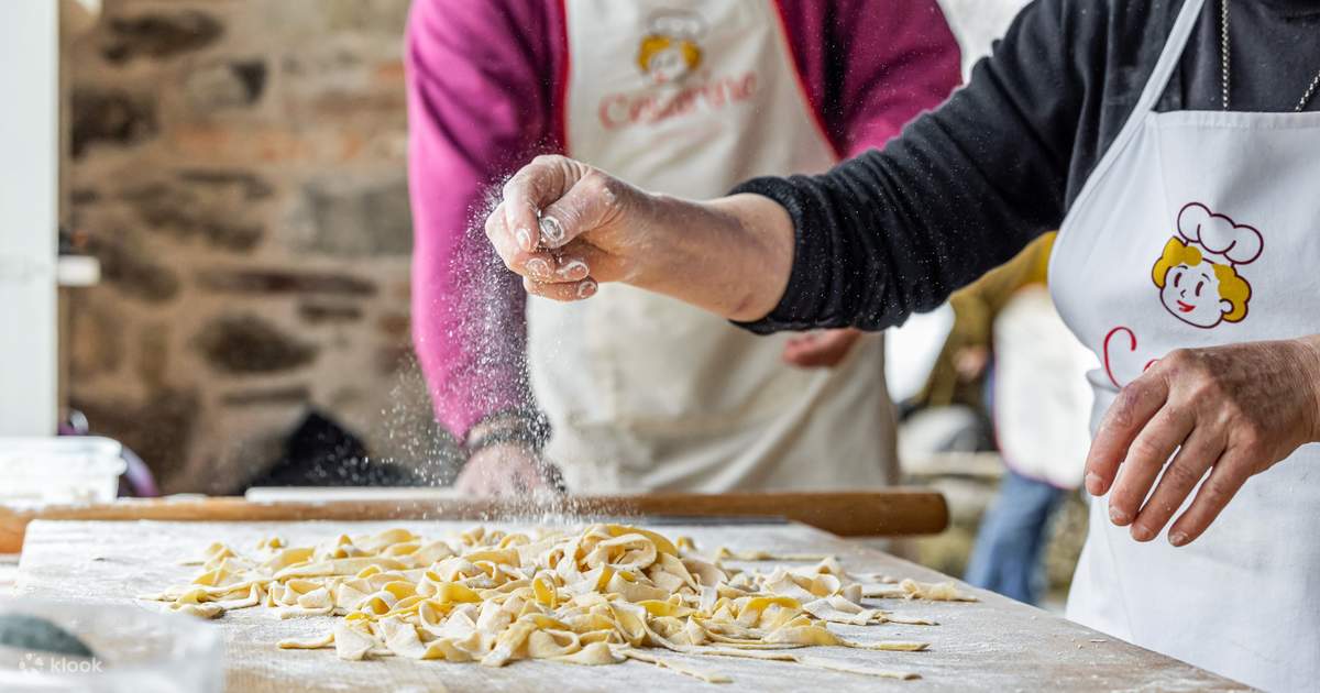 Pasta and tiramisu cooking class in Spoleto - Klook