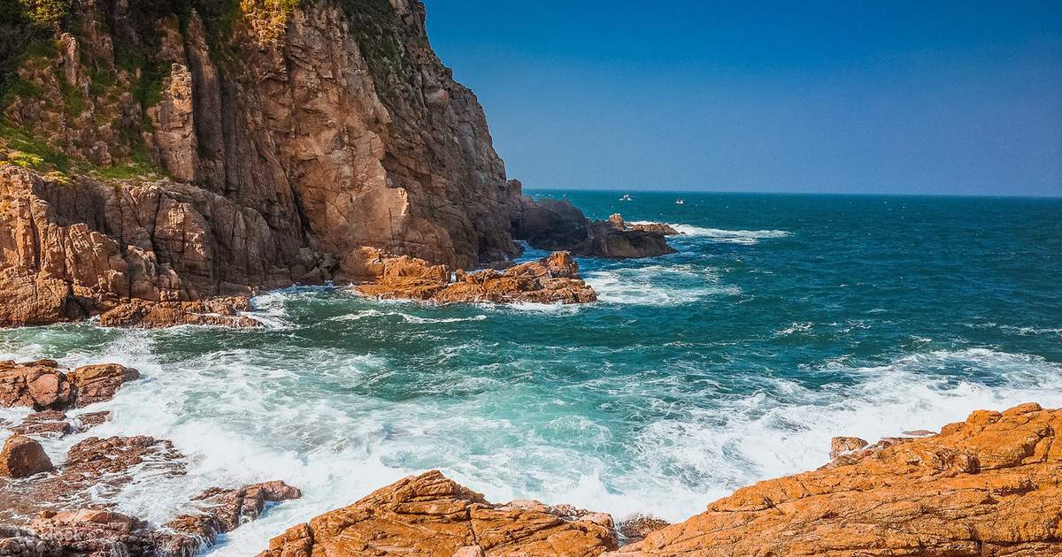 Hon Kho Island, Ky Co Beach and Eo Gio Day Tour in Quy Nhon - Klook Canada