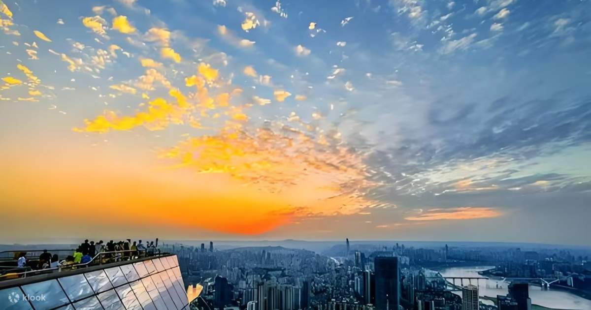 Chongqing WFC Viewing Platform Ticket (Optional Coffee View + Optional ...