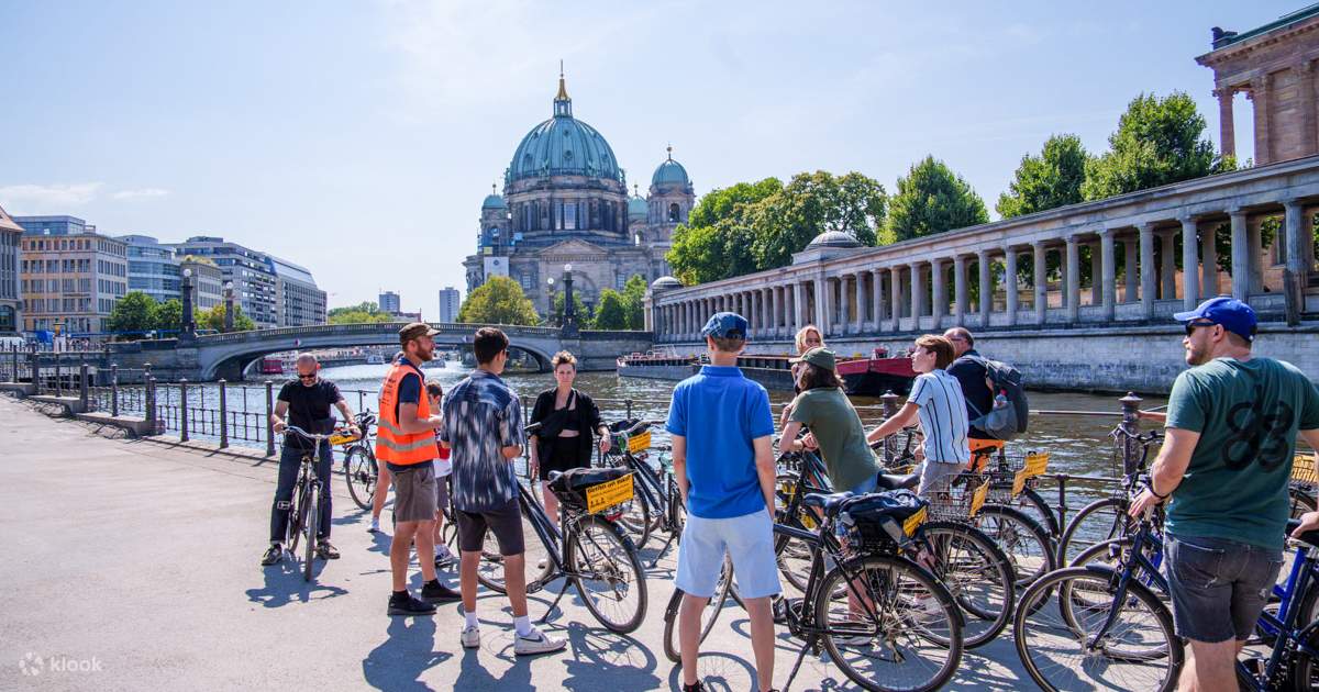 Tur 80 Tur cu bicicleta de 3,5 ore pentru a descoperi atracțiile orașului ...