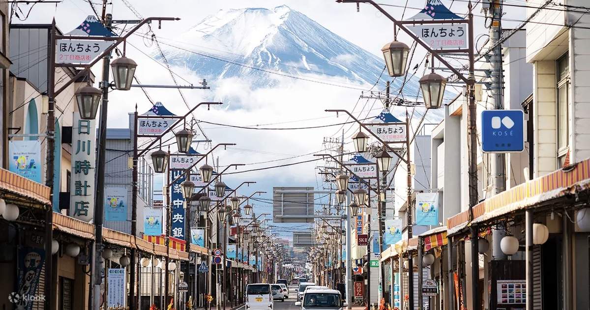 Mount Fuji, Kawaguchiko, Arakurayama Sengen Park, Hikawa Clock