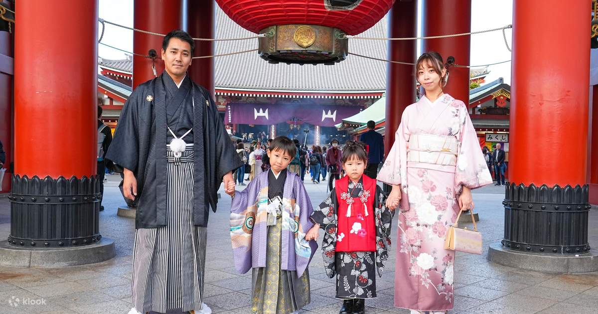 Family and Kimono Wearing Plan (Tokyo/Asakusa Aiwa Kimono No. 3