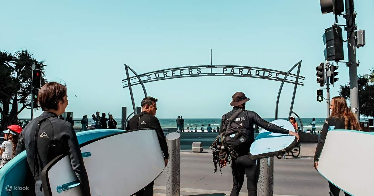 SurfersParadise,