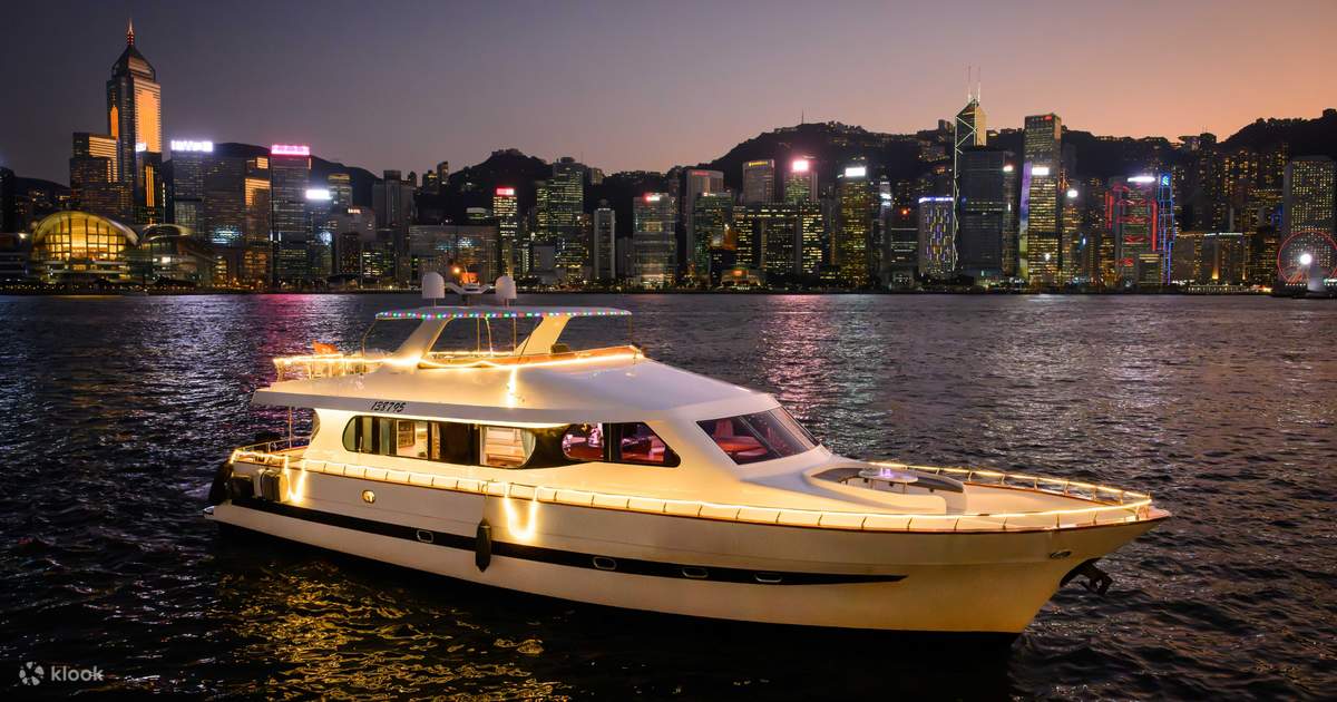 香港スターライトナイトツアー：ビクトリア・ハーバーでのヨット 