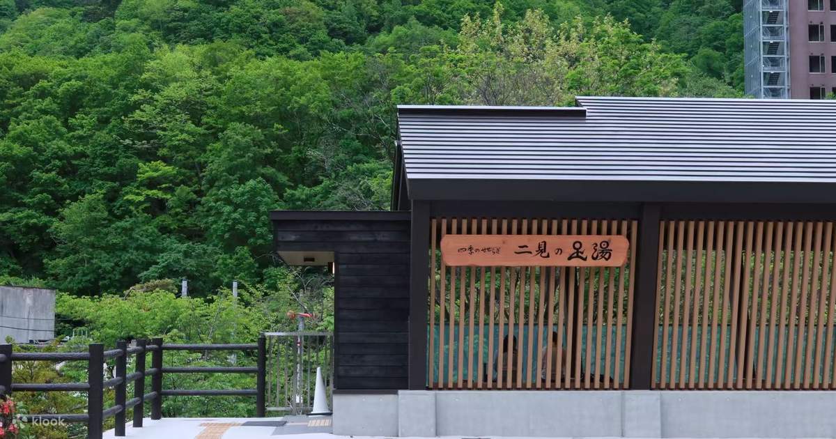 Sapporo Jozankei & Head Buddha One-Day Tour with Cultural