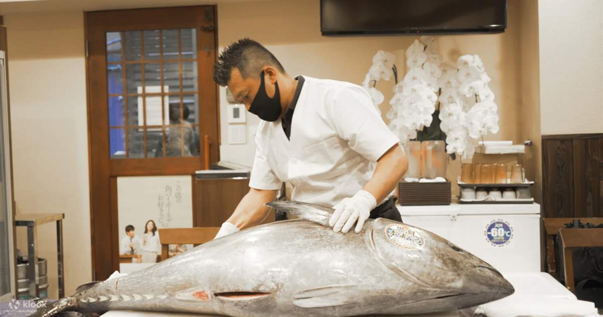 tuna fish cutting images