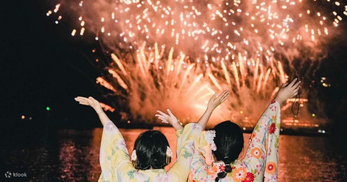 镰仓大佛 & 江之电 & 镰仓高校 & 热海海上花火大会 & 海上花火船体验一日游 - Klook客路