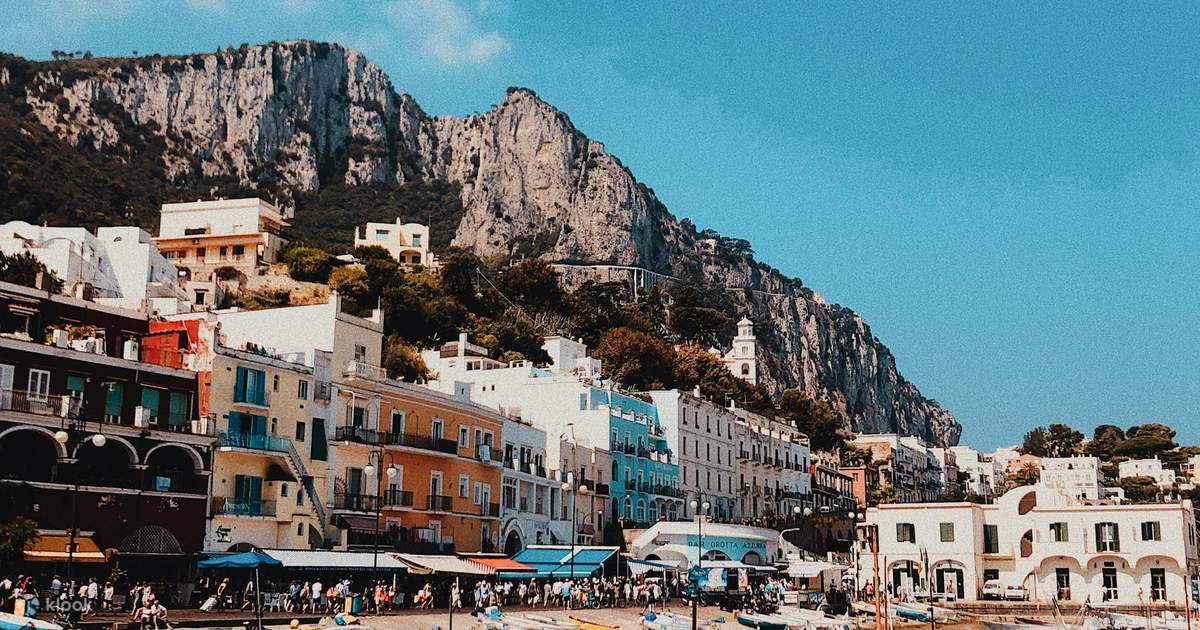 Capri The Blue Island: Private Full-Day Experience from the Amalfi