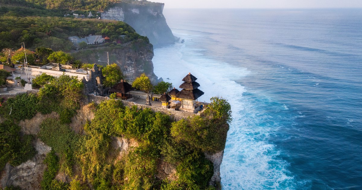 Uluwatu Temple: Everything You Need Before Visiting