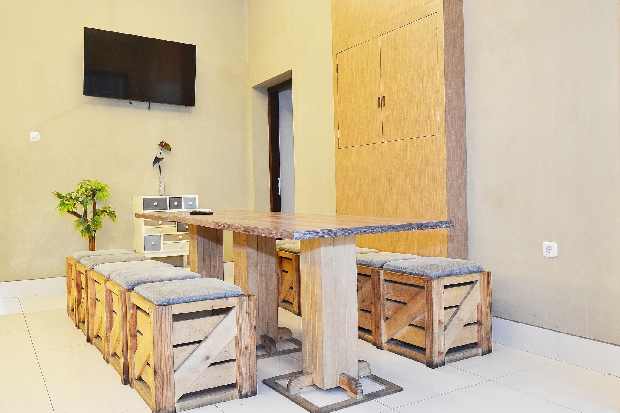 Zen Rooms Olympic Garden in Malang | 2023 Updated prices, deals - Klook United States
