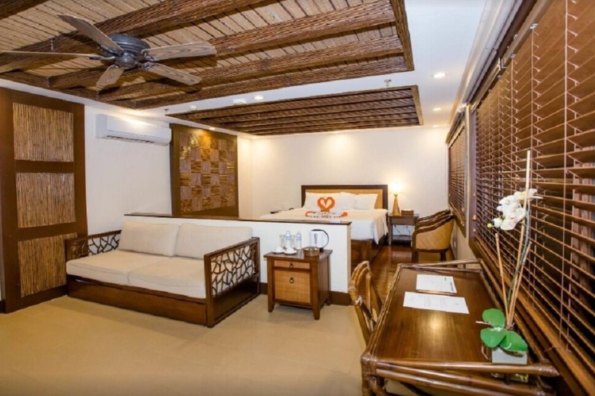 Comfortable resort room in Puerto Galera