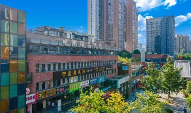 卓澳精品酒店（金开大道鸳鸯轻轨站店） #5