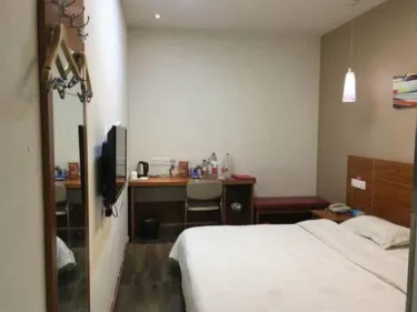 尚客优快捷酒店（周口沈丘东关汽车站店） #4