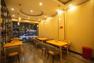 雀悦酒店 #3