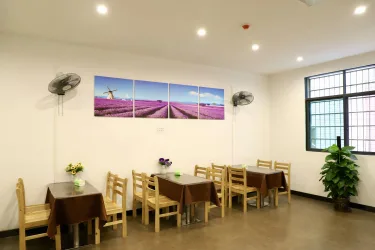 尚客优精选酒店（兴国将军大道汽车站店） #3