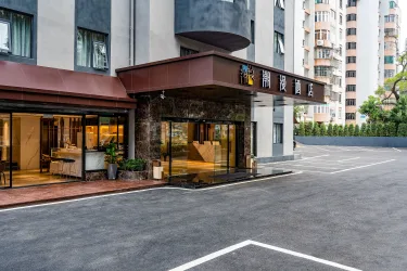 潮漫酒店（珠海海滨泳场情侣路店） #3