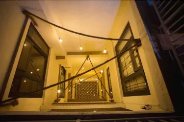 Hotel Tryst #5