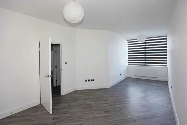 Sapphire House Apartments #5
