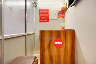 OYO Flagship Hotel Roman Inn #5