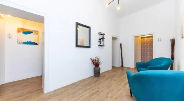 Adagio Downtown Rooms #2