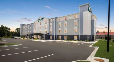 Woodspring Suites Savannah West Chatham Parkway #3