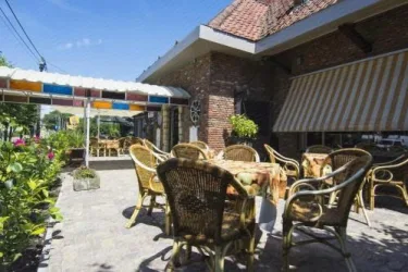 Hotel Pacific #3
