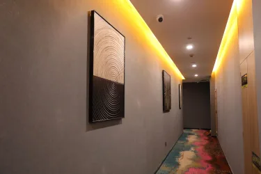 Phoebe 菲比·未来酒店（中海国际店） #4