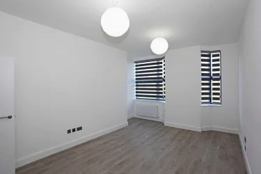 Sapphire House Apartments #4