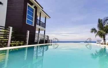 Brisa Marina Beachfront Resort #5